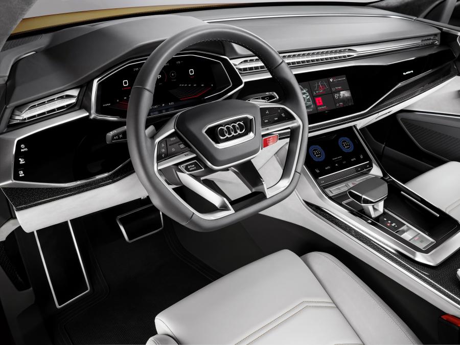 Интерьер Audi Q8 Sport Concept 2017 года  (фото 13 из 33)